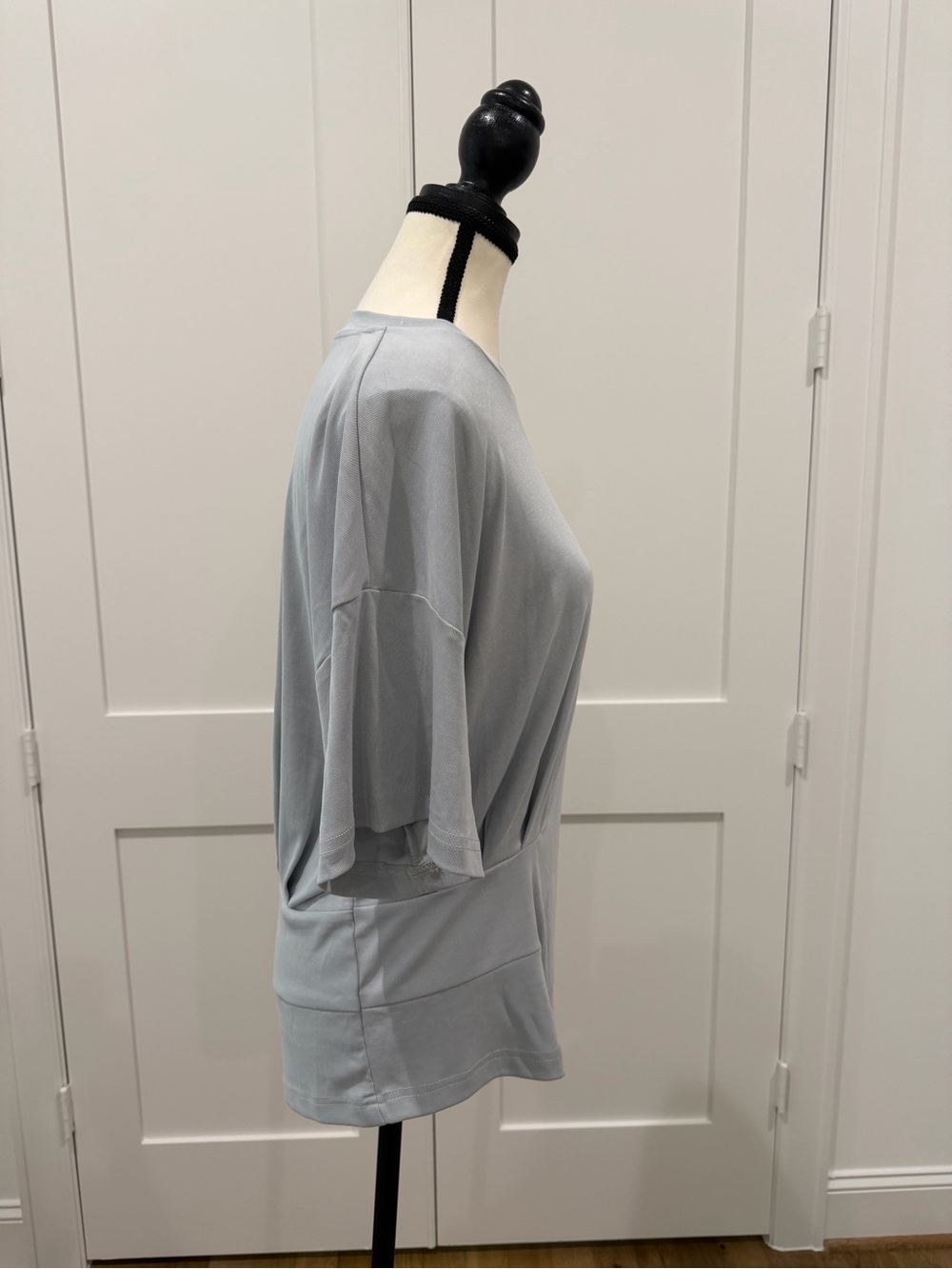 OGL Gathered Waist Tee | Pale Blue | XL | NWT - Picture 8 of 10